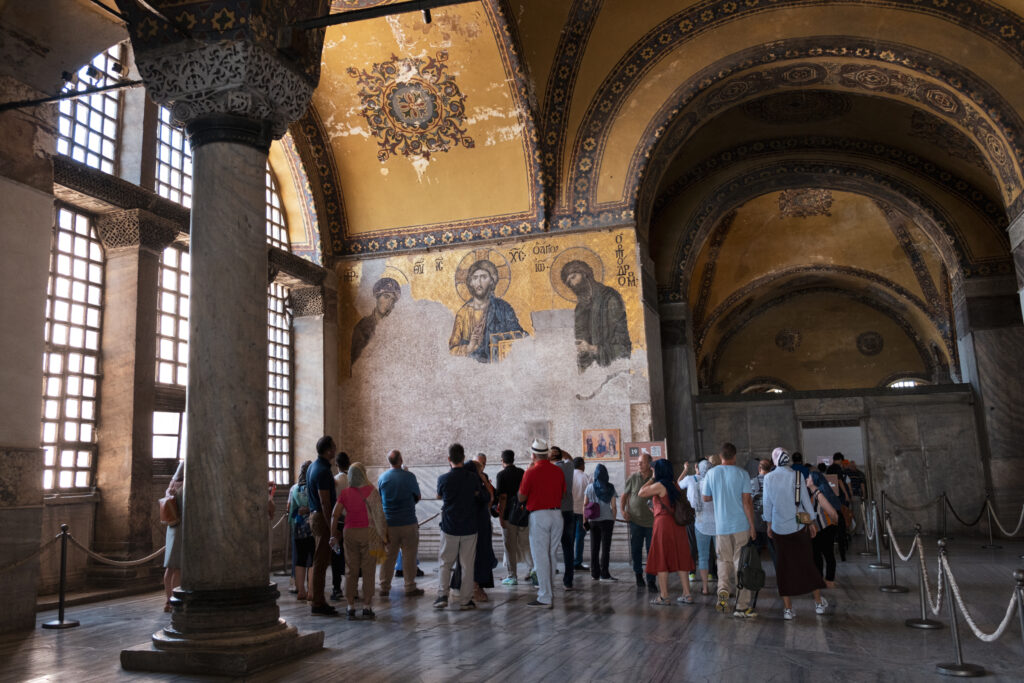 Istanbul: Blue Mosque and Hagia Sophia Guided Tour With Tickets
