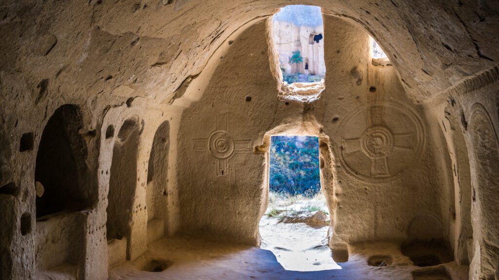 3-Day Private Cappadocia Guided Tour from Istanbul with Balloon Ride Option