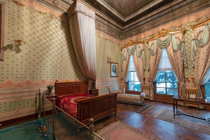 Dolmabahce Palace Ataturk Room